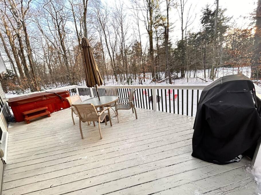 Luxury 4 Bedroom House In Pocono Mountains In Golf Course Near Lake Tobyhanna Buitenkant foto