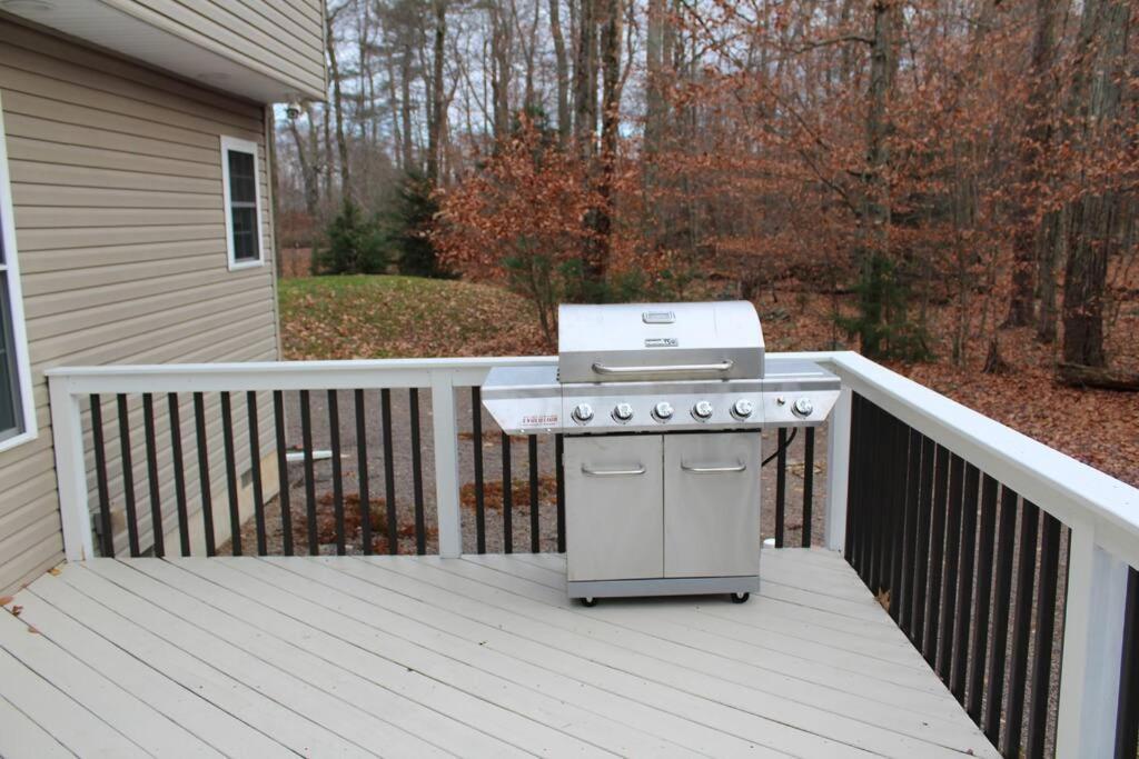 Luxury 4 Bedroom House In Pocono Mountains In Golf Course Near Lake Tobyhanna Buitenkant foto