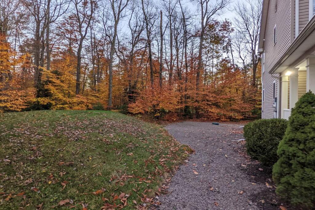 Luxury 4 Bedroom House In Pocono Mountains In Golf Course Near Lake Tobyhanna Buitenkant foto