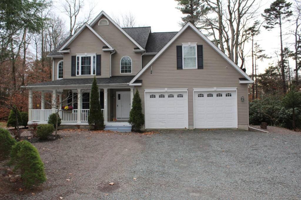 Luxury 4 Bedroom House In Pocono Mountains In Golf Course Near Lake Tobyhanna Buitenkant foto